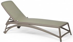 Шезлонг-лежак пластиковый тортора агава Atlantico Nardi Шезлонг-лежак пластиковый тортора агава Atlantico Nardi