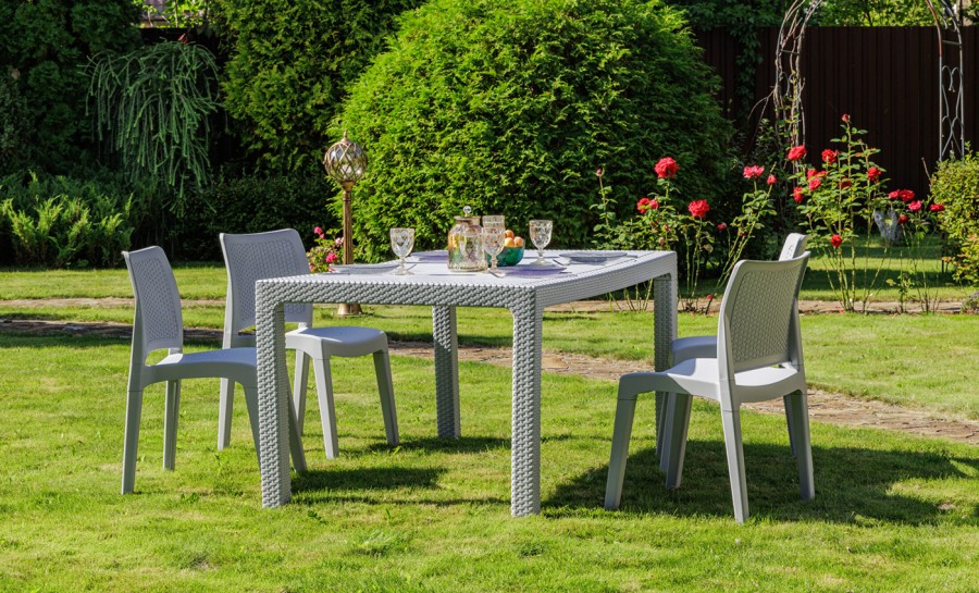 Обеденный комплект JULY S светло-серый Royal Family