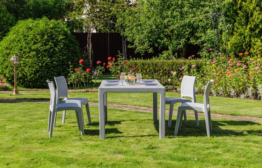 Обеденный комплект JULY S светло-серый Royal Family