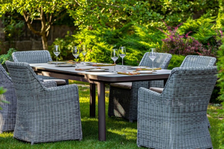 Алюминиевый стол Sunstone раздвижной Joygarden