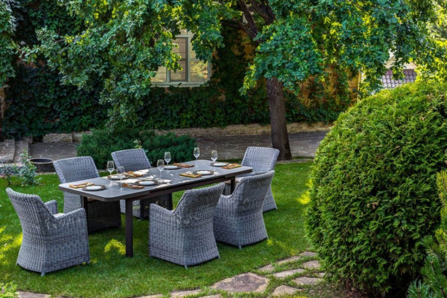 Алюминиевый стол Sunstone раздвижной Joygarden