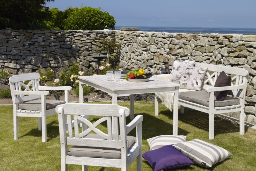 Кресло из акации Dakota Brafab