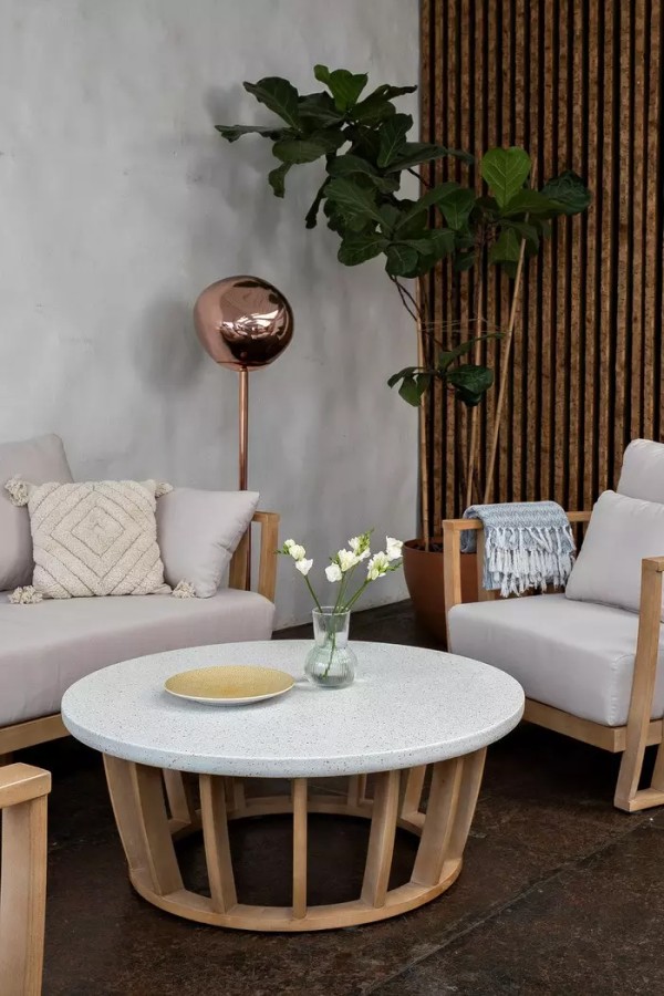 Кофейный стол из акации WOODLAND Joygarden