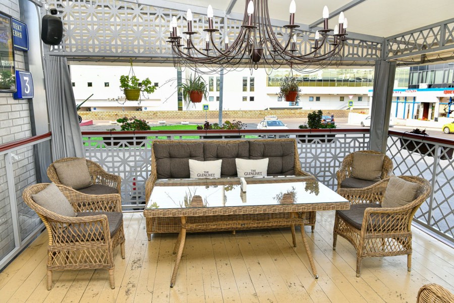 Диван из искусственного ротанга Гляссе 4sis