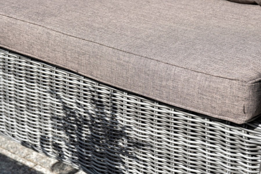 Диван из искусственного ротанга Гляссе Graphite 4sis