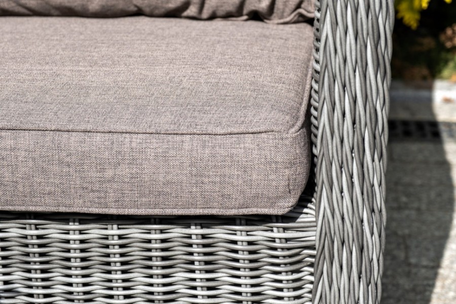 Диван из искусственного ротанга Гляссе Graphite 4sis