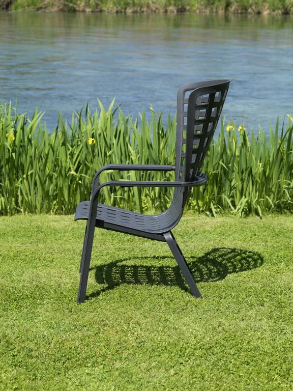 Лаунж-кресло пластиковое регулируемое Folio антрацит Nardi