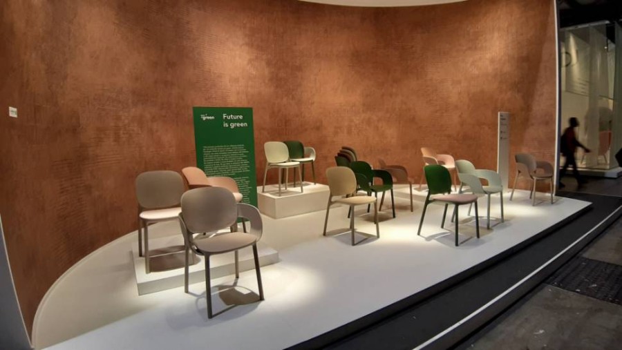 Стул пластиковый Hug оливковый Go Green Garden