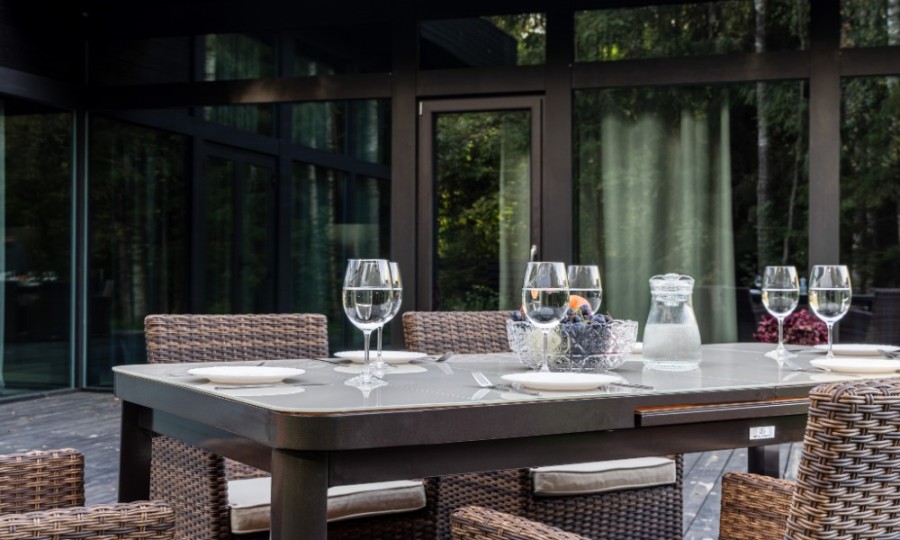 Обеденный комплект мебели LUDWIG + FIONA коричневый Royal Family