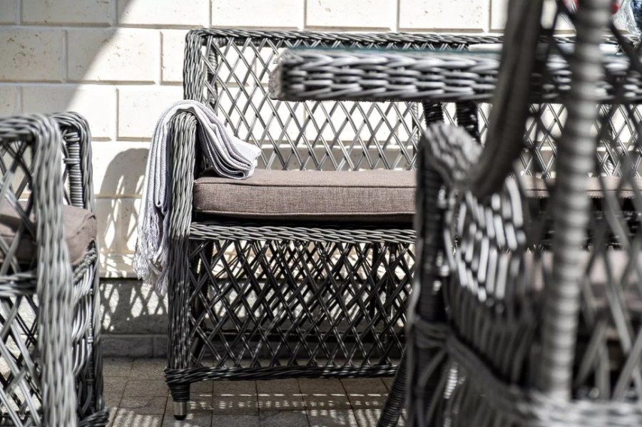 Диван из искусственного ротанга Латте Graphite 4sis