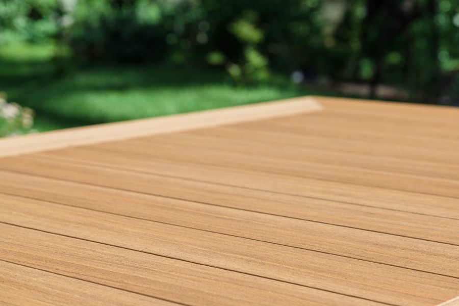 Обеденный стол OSCAR со столешницей из поливуда Royal Family