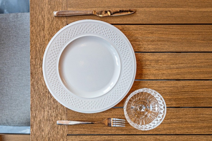 Обеденный стол OSCAR со столешницей из поливуда Royal Family