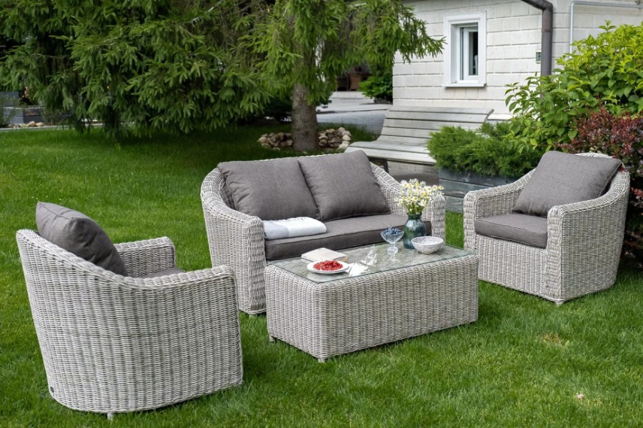 Кресло из искусственного ротанга Кон Панна бежевое 4sis