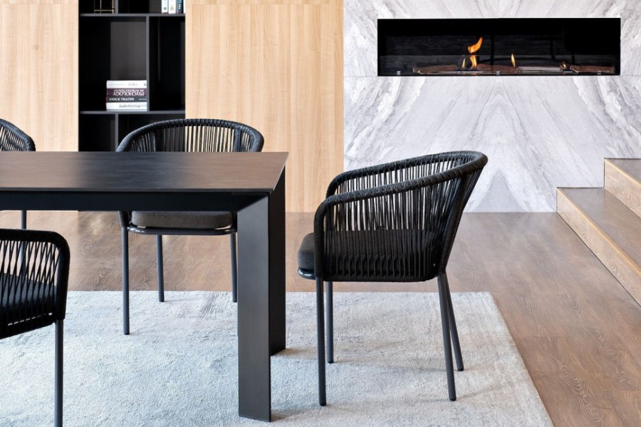 Обеденная группа на 4 персоны из роупа Венето Марсель темно-серый 4sis