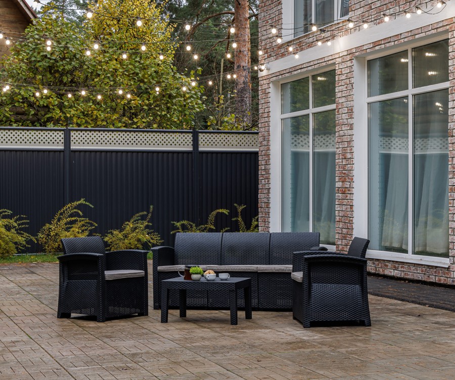 Лаунж зона LILY с трехместным диваном Royal Family 