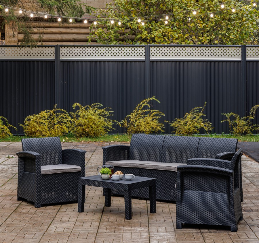 Лаунж зона LILY с трехместным диваном Royal Family 