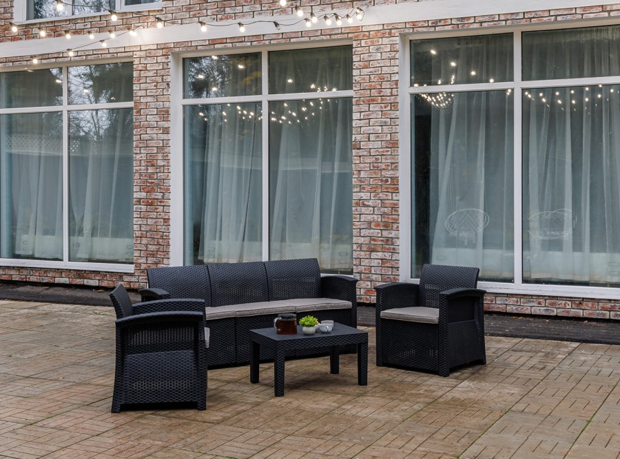 Лаунж зона LILY с трехместным диваном Royal Family 