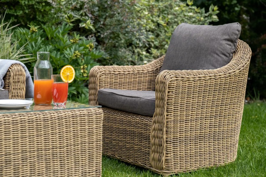 Кресло из искусственного ротанга Кон Панна соломенное 4sis