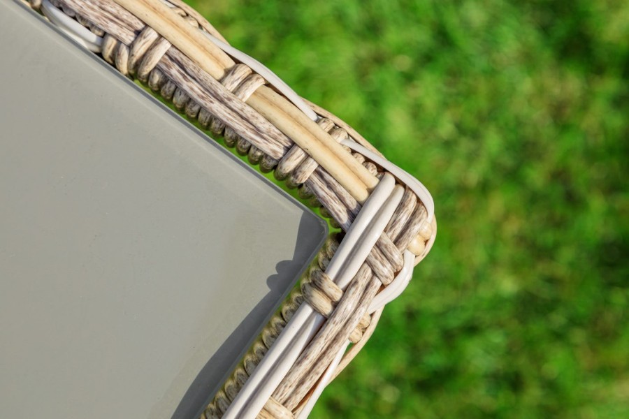 Комплект мебели ZOYA из искусственного ротанга бежевый Royal Family