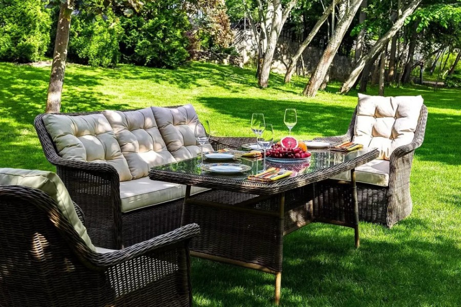 Плетеный стол Opal 150 Joygarden