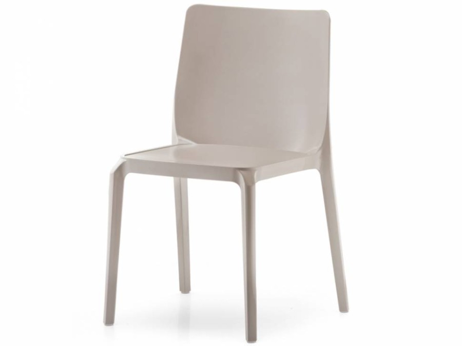 Стул пластиковый Blitz песочный Garden