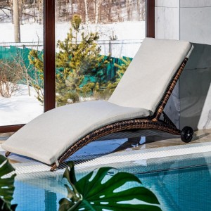 Шезлонг Agata с матрасом из искусственного ротанга Royal Family