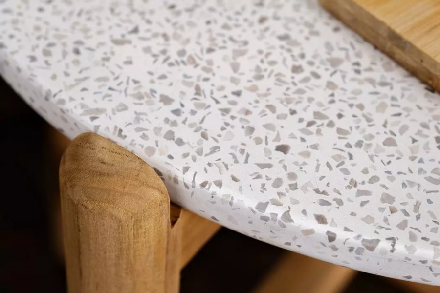 Боковой стол из тика Talara Joygarden