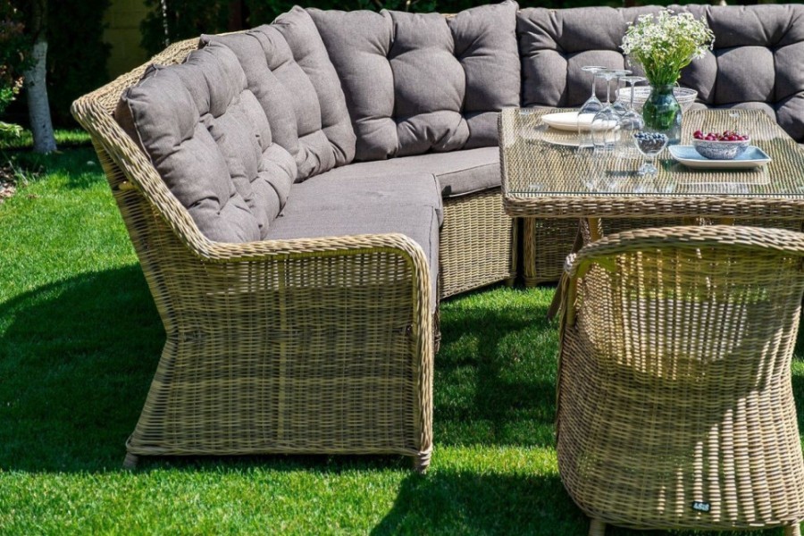 Обеденная группа Базелла 4sis