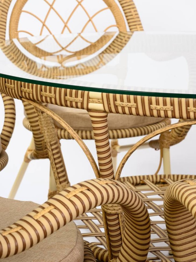 Стол Java (Ява) из искусственного ротанга, слоновая кость Garden story