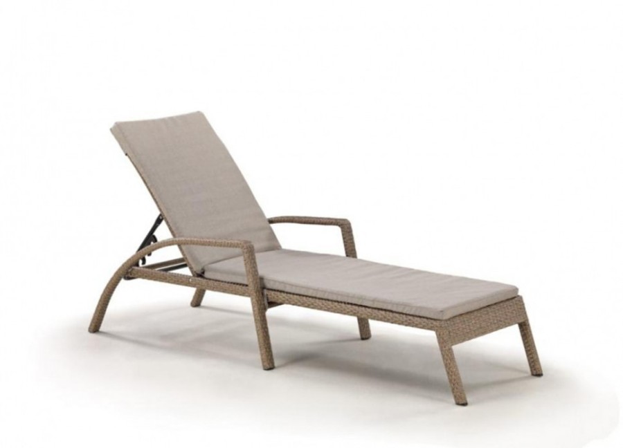 Шезлонг-лежак плетеный A30B2-W56 Light Brown с матрасом Афина