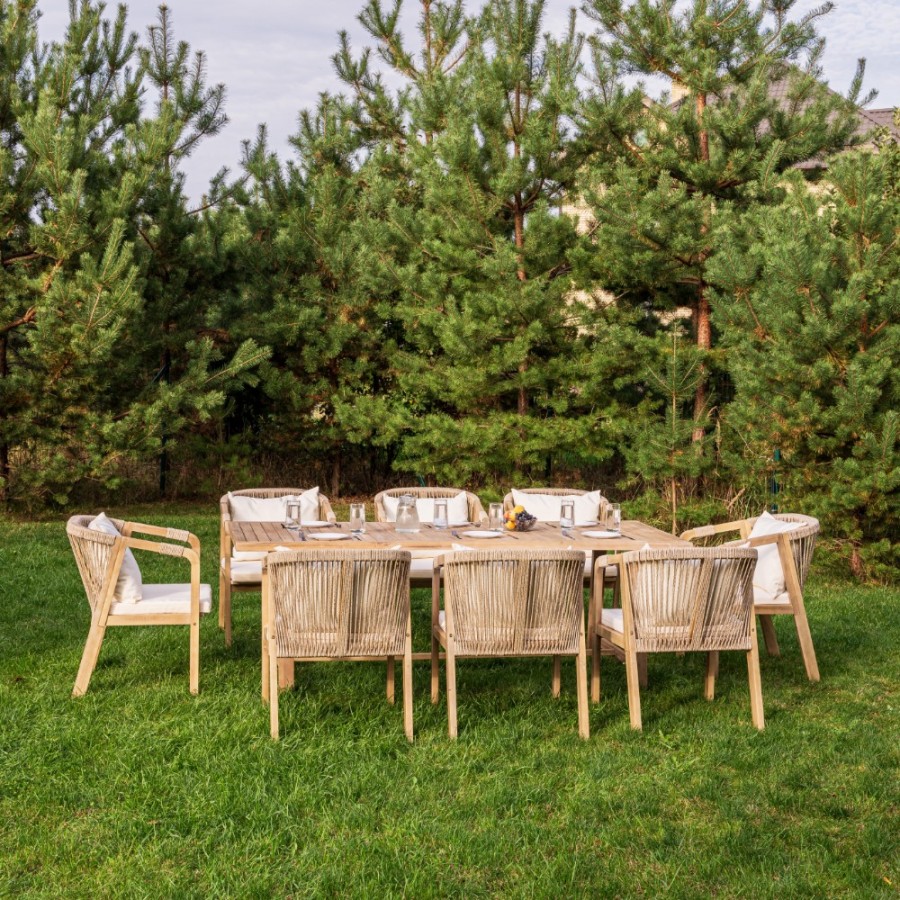 Обеденный комплект MICHELLE 8 из массива акации Royal Family