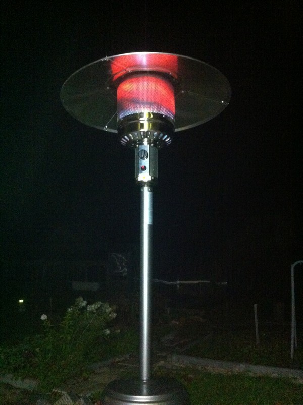 Уличный газовый обогреватель Aesto A-01 silver Garden