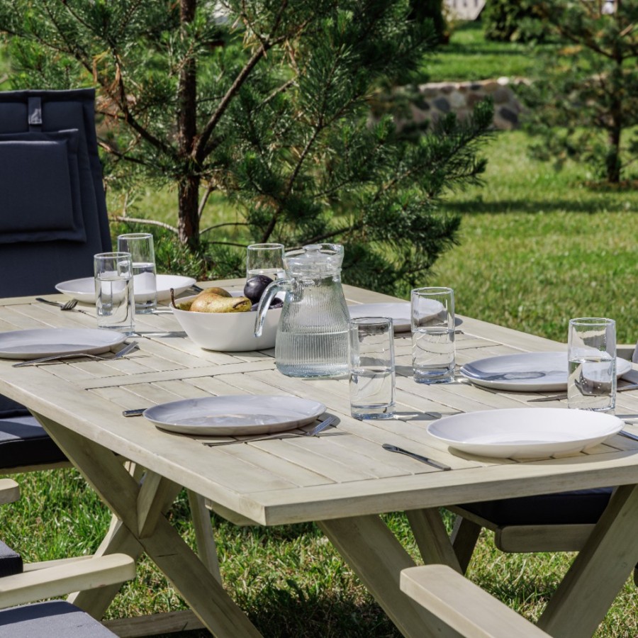 Обеденный комплект CAMILLA из акации, белый Royal Family