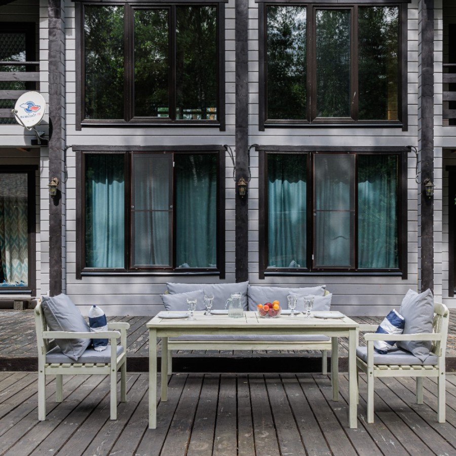 Обеденный комплект SIERRA из акации, белый Royal Family