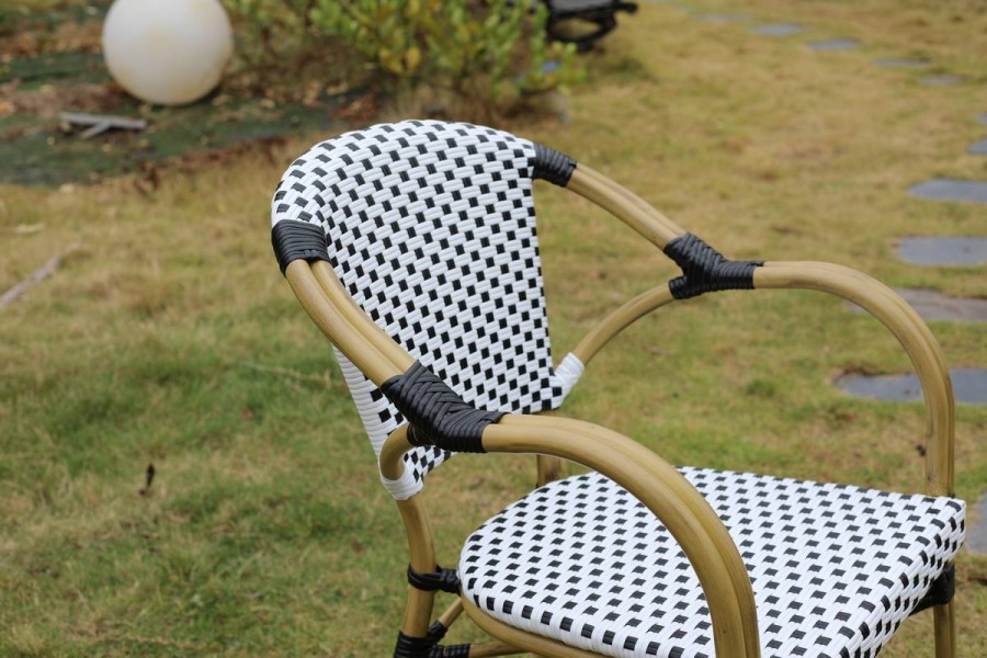 Плетеный стул Кабри из искусственного ротанга, черный 4sis