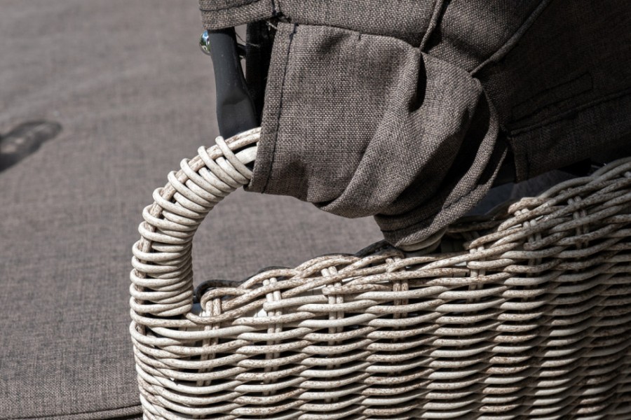 Диван-шезлонг плетеный Стильяно бежевый 4sis