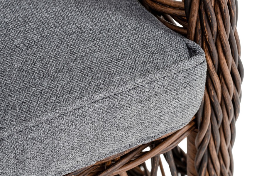 Кресло плетеное из искусственного ротанга Цесена, коричневое 4sis