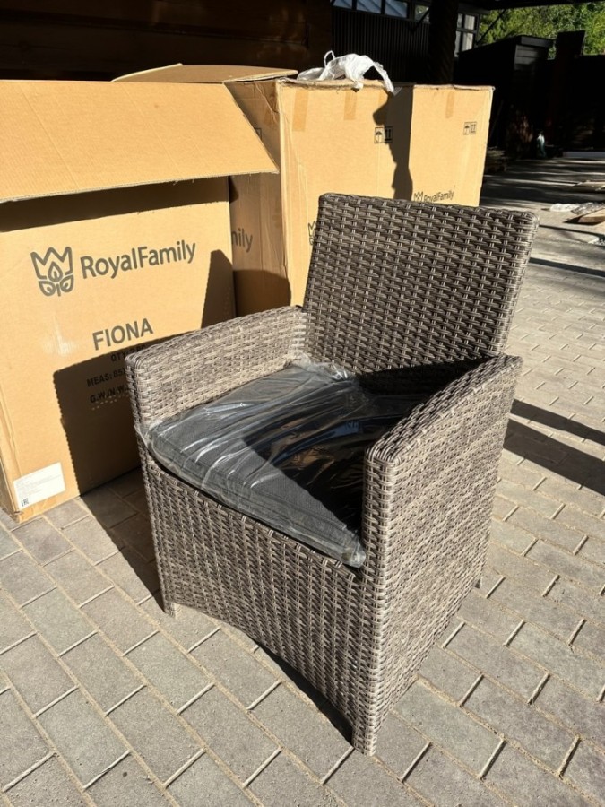 Кресло обеденное Royal Family FIONA серое