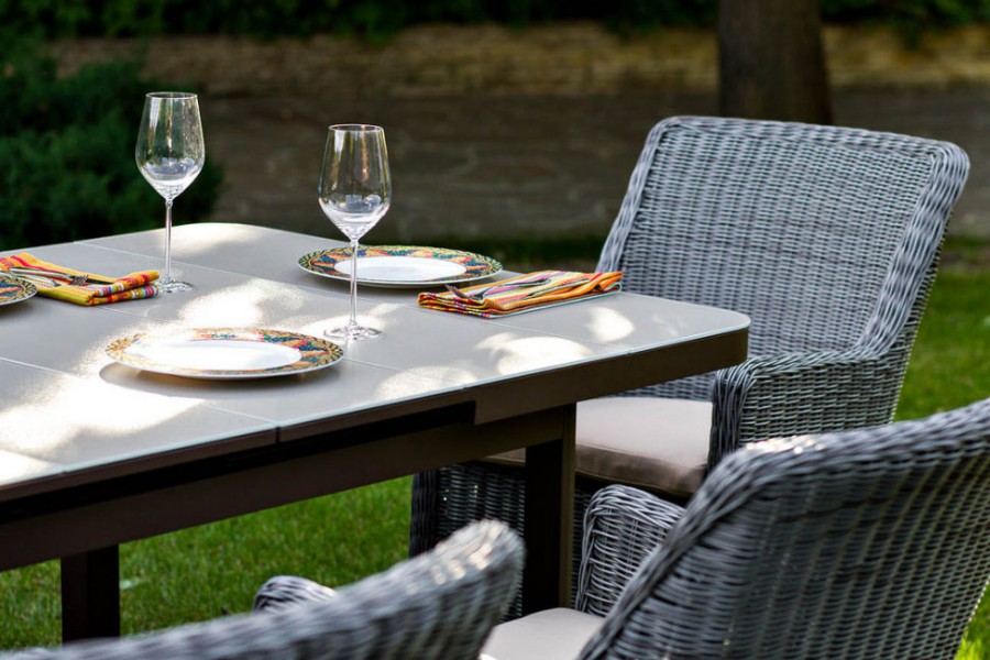 Кресло обеденное Sunstone Joygarden