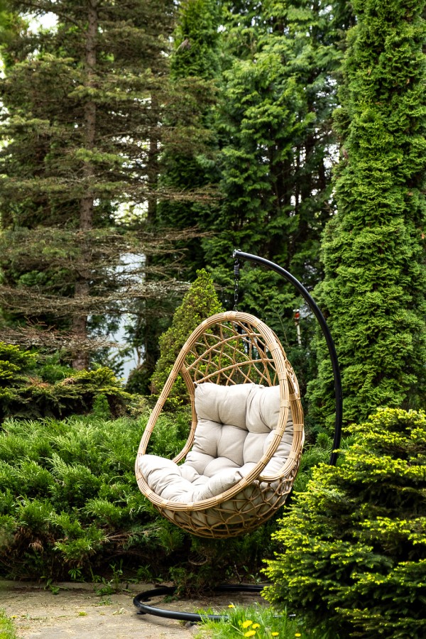 Подвесное кресло-кокон из искусственного ротанга Венеция соломенное 4sis