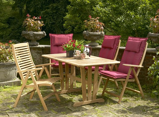 Стол из тика Cornelia 125 Brafab