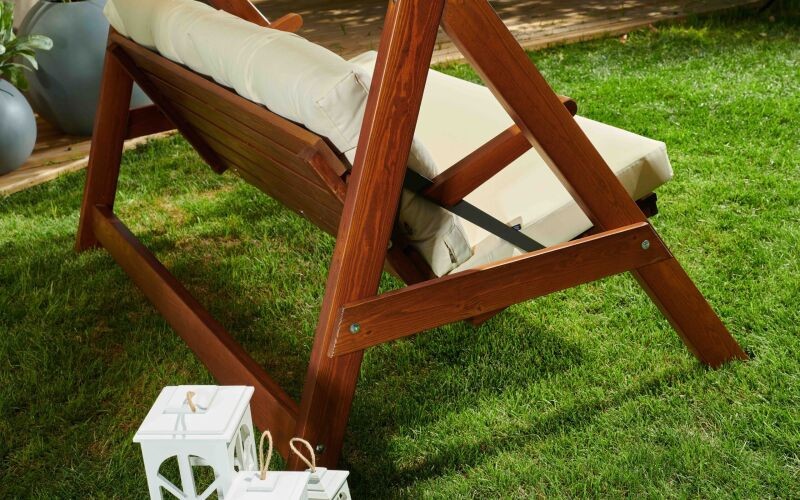 Качели Paris с бежевыми подушками Royal Family