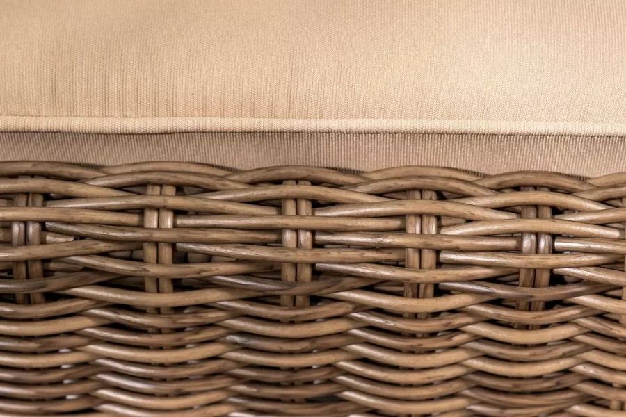 Оттоманка из искусственного ротанга OPAL 	Joygarden