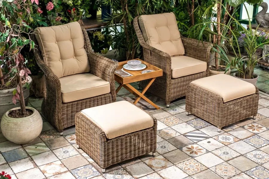 Оттоманка из искусственного ротанга OPAL 	Joygarden