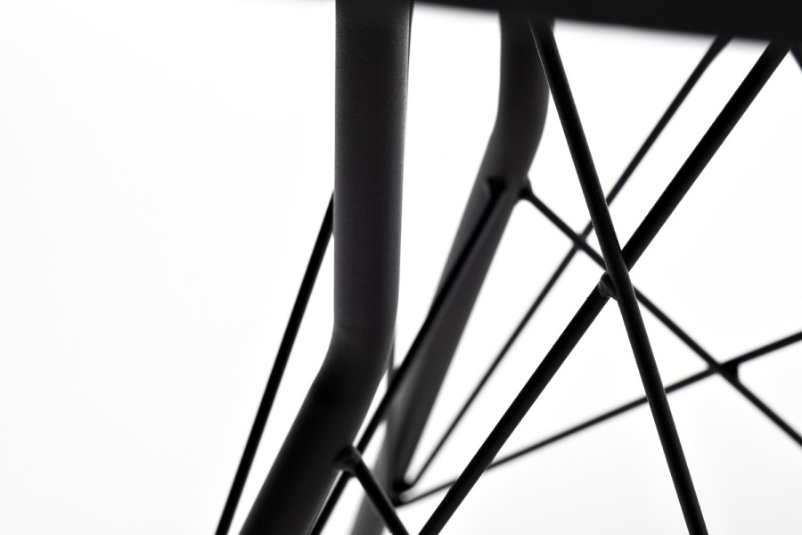 Интерьерный стол Конте из HPL круглый 70, серый гранит