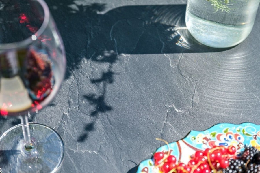 Обеденный стол из HPL Диего 100 серый гранит 4sis