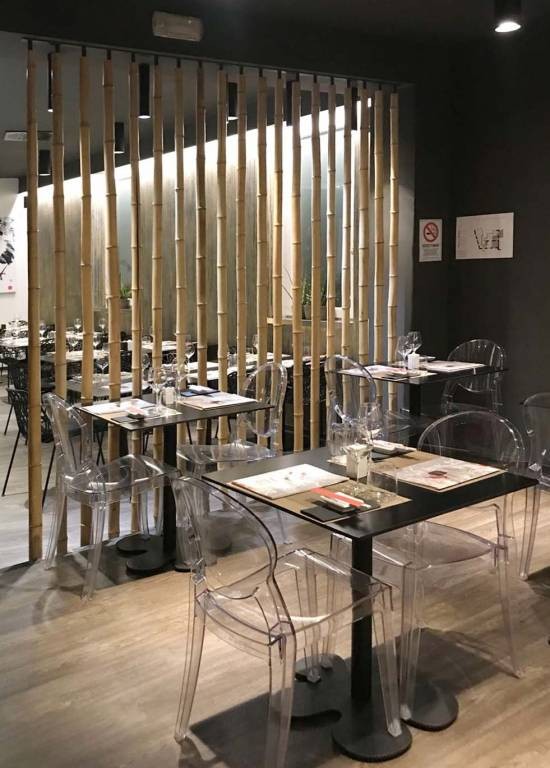 Стул прозрачный Igloo Scab Design 