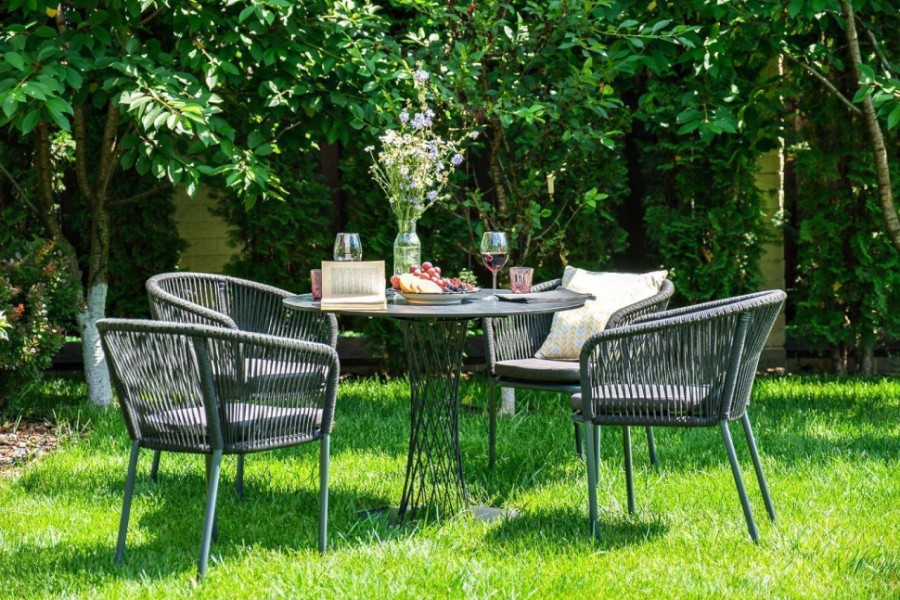 Обеденный стол из HPL Диего 120 серый гранит