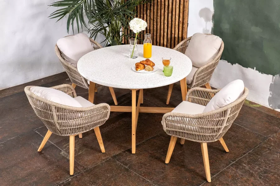 Стол обеденный из тика TALARA круглый 120 см Joygarden