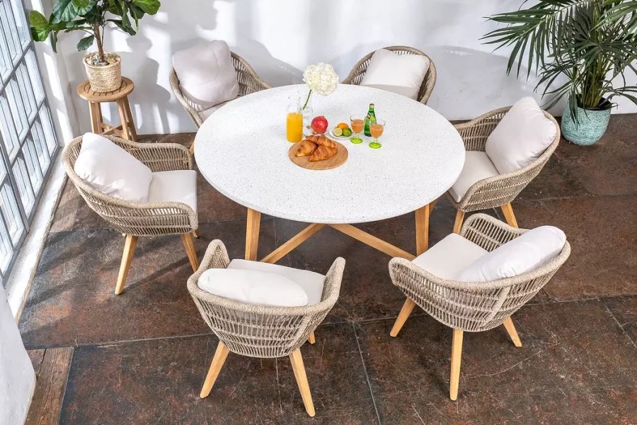 Обеденная группа из тика TALARA M Joygarden